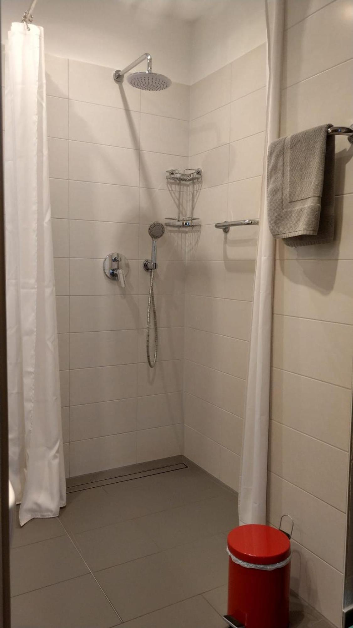 Ferienwohnung Luise, Gemuetlich, Freundlich Und Ganz Nah An Berlin オラニエンブルク エクステリア 写真