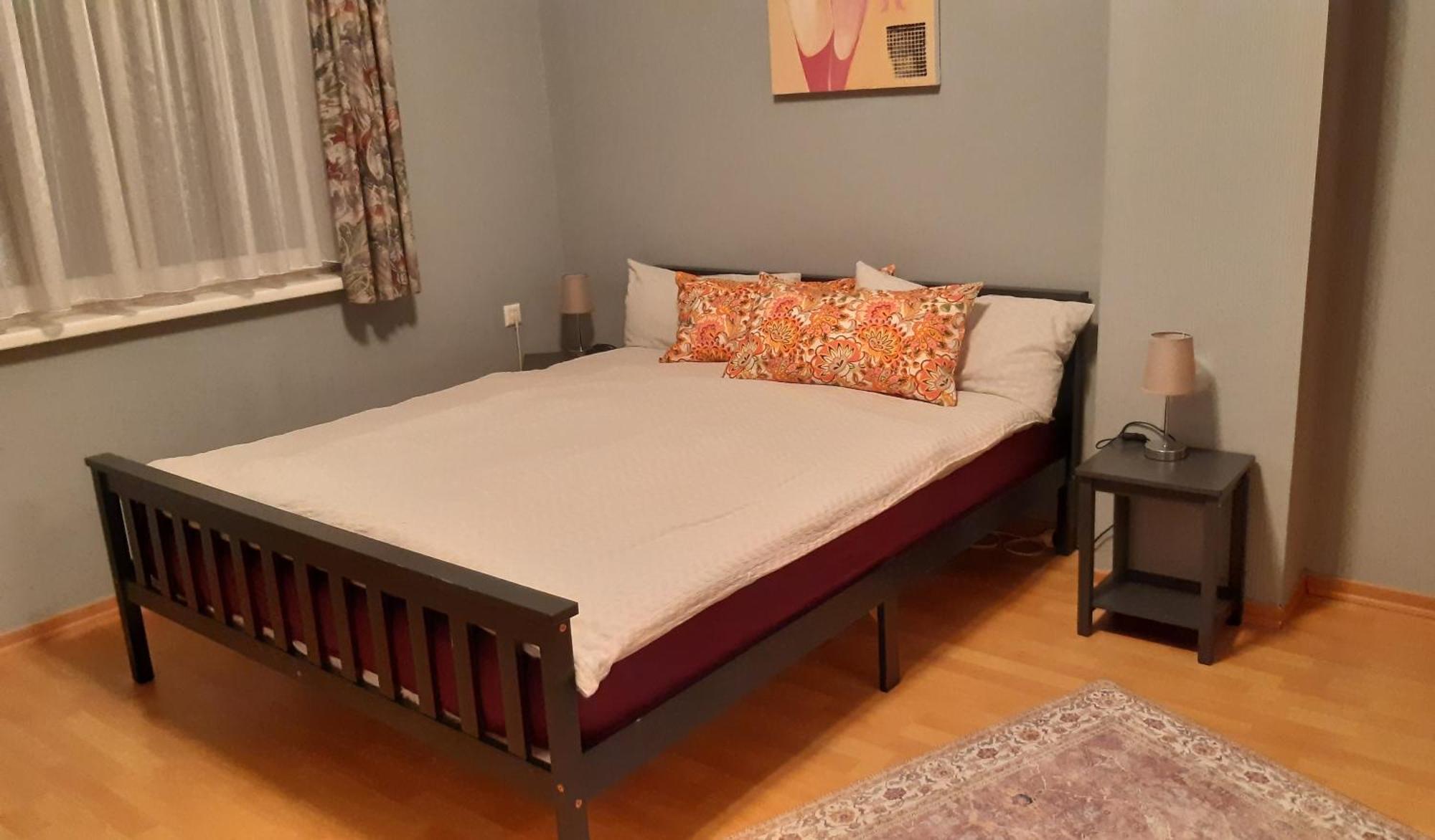 Ferienwohnung Luise, Gemuetlich, Freundlich Und Ganz Nah An Berlin オラニエンブルク エクステリア 写真